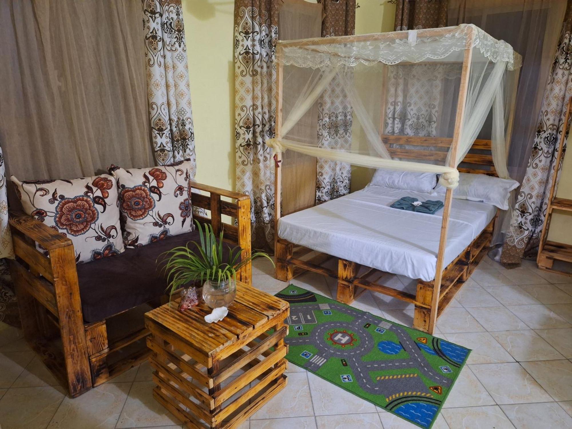 Mount Zion Guest House, Mtwapa Mtomondoni Mombasa Exterior photo