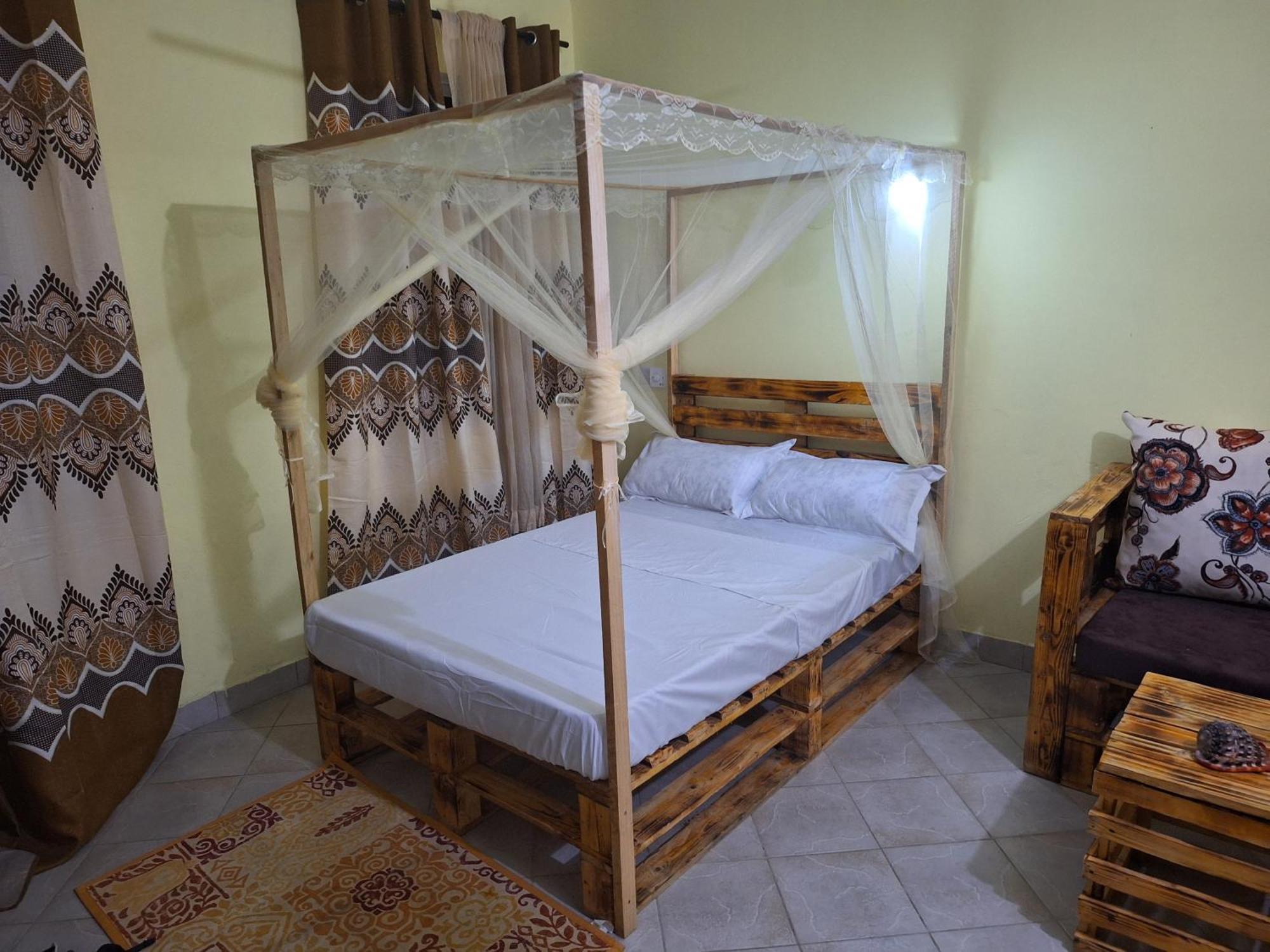 Mount Zion Guest House, Mtwapa Mtomondoni Mombasa Exterior photo